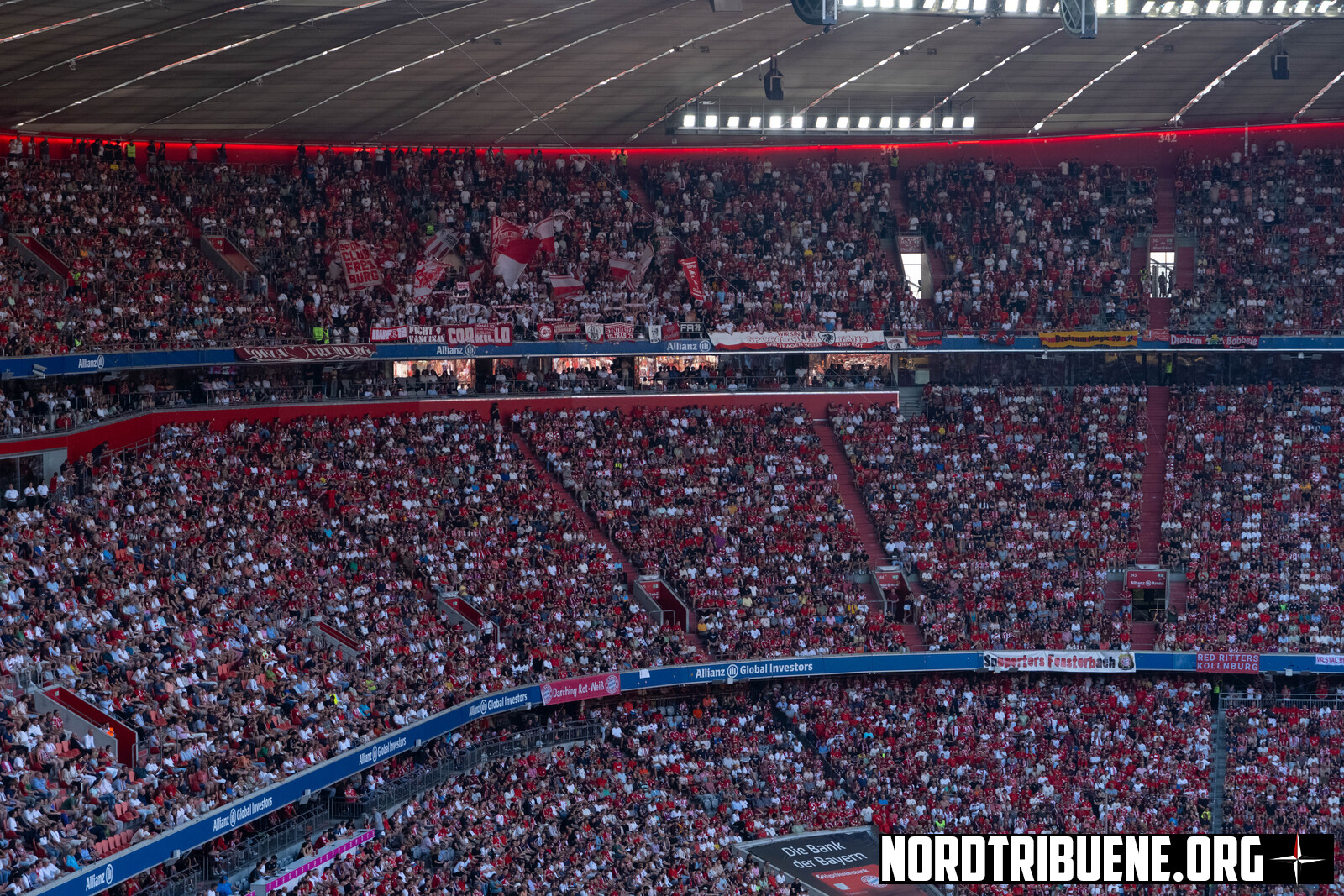 Titelbild FC Bayern München - SC Freiburg